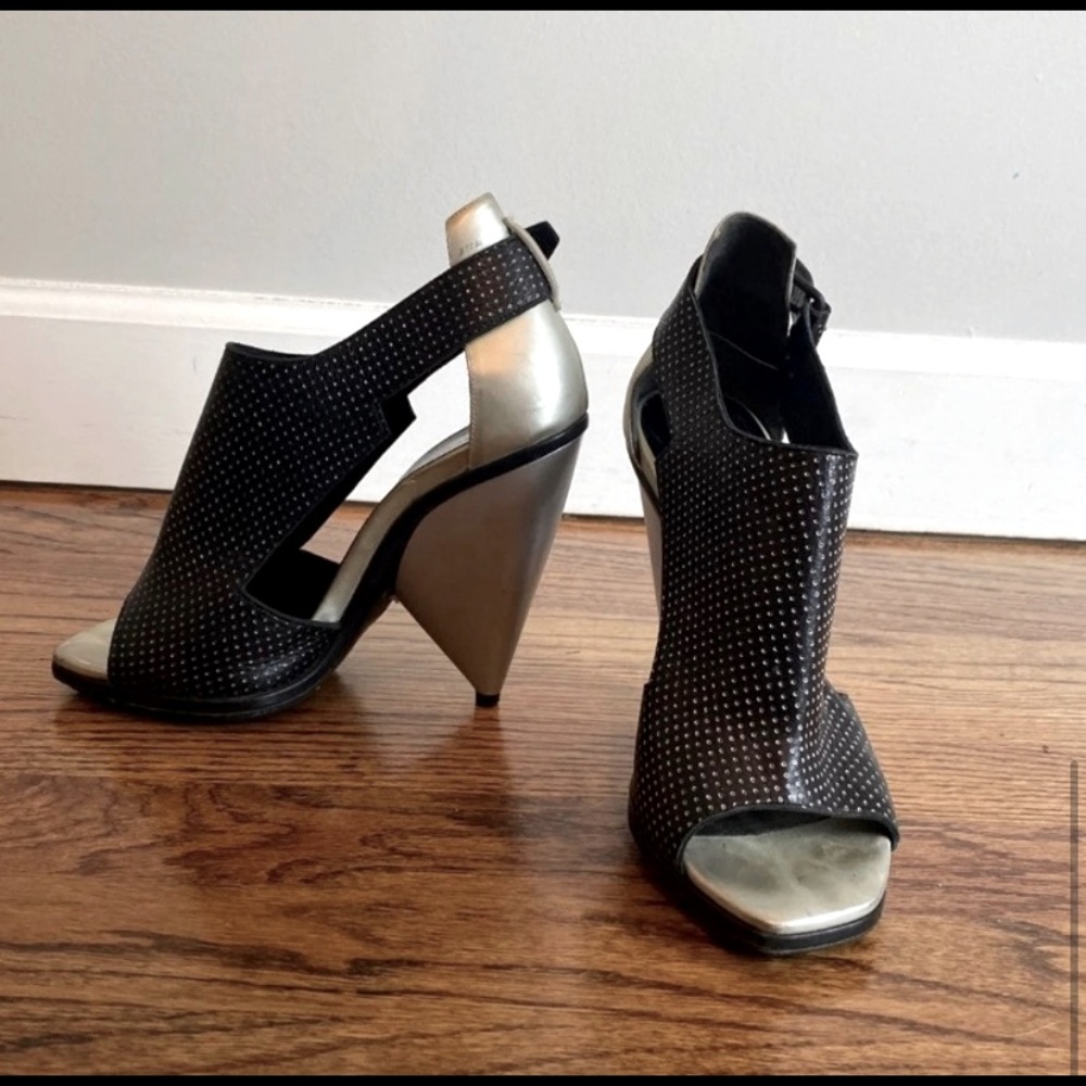 Authentic Balenciaga Bootie Heels 37
